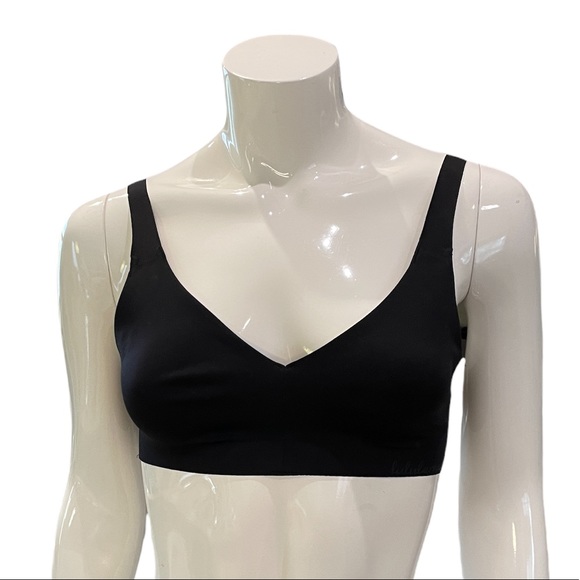 Lululemon light support sports bra - Picture 2 of 5